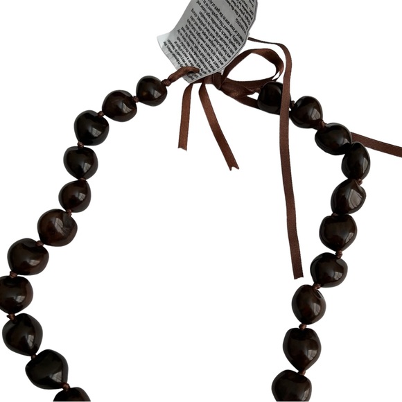 Kukui Nut Lei Dark Brown Natural Bead Necklace - Picture 4 of 4